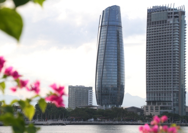 Ch&aacute;y tại tầng hầm t&ograve;a nh&agrave; Trung t&acirc;m H&agrave;nh ch&iacute;nh cao nhất miền Trung 2