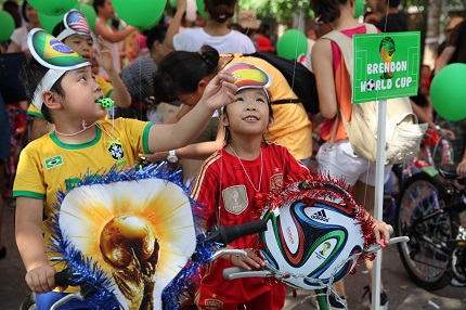 Cuộc thi diễu h&agrave;nh xe đạp nh&iacute; lần đầu ti&ecirc;n tại Việt Nam 9