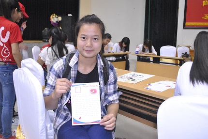 Gần 1.000 bạn trẻ tham gia viết &ldquo;Thư gửi Trường Sa&rdquo; 9