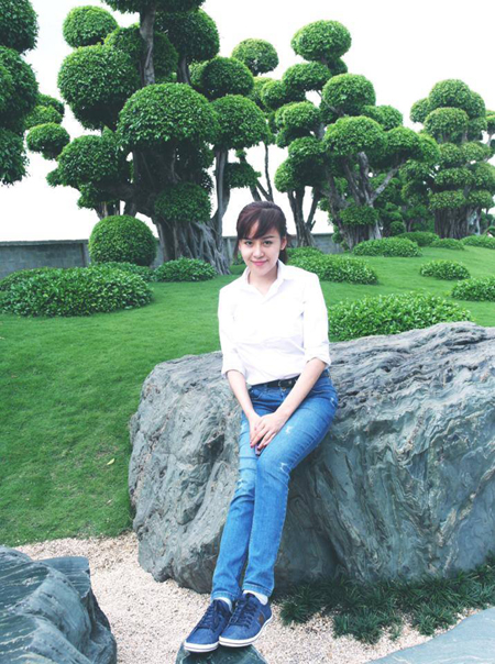 Ch&aacute;n sexy, &ldquo;b&agrave; Tưng&rdquo; bỗng dưng th&agrave;nh g&aacute;i qu&ecirc; 5