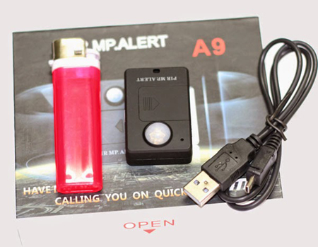 Nghe l&eacute;n điện thoại người kh&aacute;c c&oacute; thể bị ngồi t&ugrave; 1