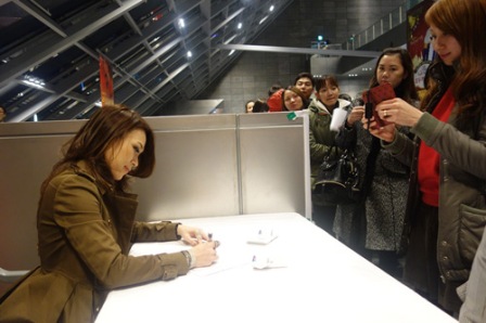 Nhiều hoạt động đ&oacute;n kiều b&agrave;o về ăn Tết 1