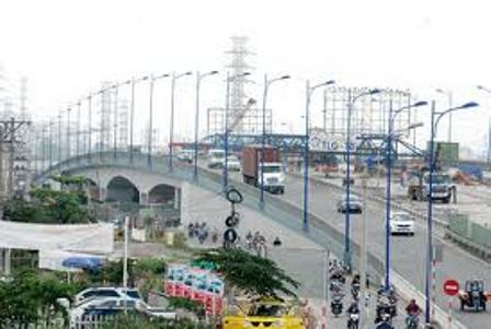 Thu ph&iacute; cầu Rạch Chiếc (mới) từ 1/4/2013 1