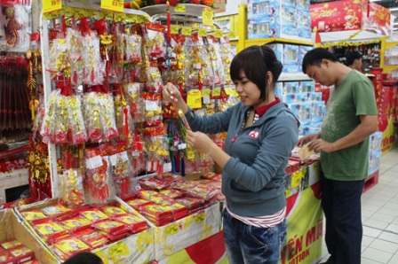 Giảm gi&aacute; 50% với 800 mặt h&agrave;nh thiết yếu v&agrave;o dịp Tết 1
