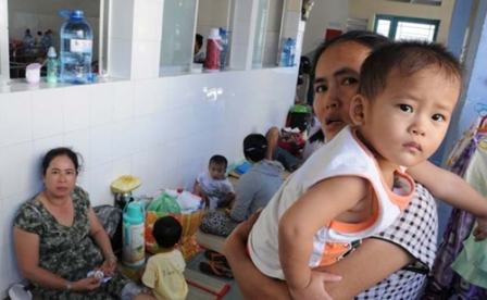 Tư vấn trực tuyến ph&ograve;ng v&agrave; điều trị bệnh đ&aacute;i dầm  1