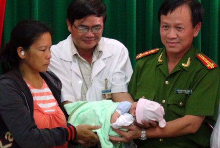 Bộ CA y&ecirc;u cầu tăng cường an ninh trật tự  tại c&aacute;c bệnh viện 1