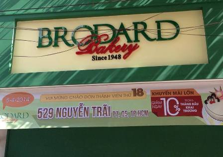 Th&ecirc;m cửa h&agrave;ng mới của Brodard 1