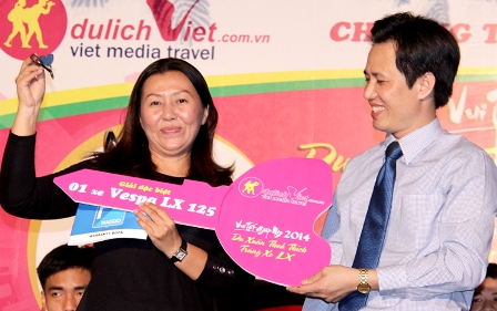 Du lịch Việt giảm 40% gi&aacute; tour, tặng xe Vespa LX cho kh&aacute;ch h&agrave;ng 1