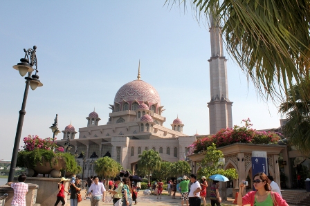 Du lịch Việt &ldquo;Khuấy động m&ugrave;a h&egrave;&rdquo; 2
