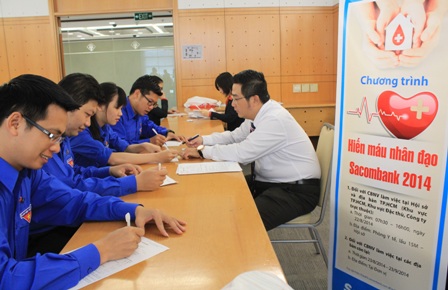 Gần 1.000 c&aacute;n bộ, nh&acirc;n vi&ecirc;n Sacombank tham gia hiến m&aacute;u nh&acirc;n đạo 1
