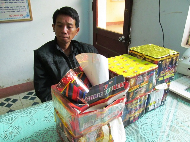 Quảng B&igrave;nh: Bắt vụ vận chuyển h&agrave;ng quốc cấm 2