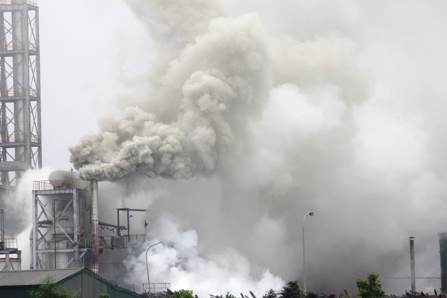 Cháy lớn ở nhà máy chế biến gỗ 2