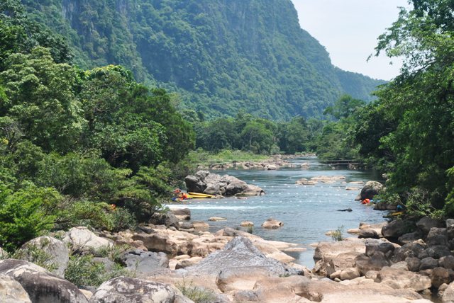 Chuyện lạ ở Quảng Bình: Kiểm lâm thu phí du khách 2