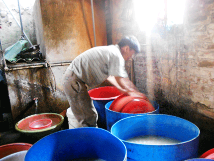 Cận cảnh làng nghề sản xuất bánh đa nổi tiếng ở Hải Dương 5