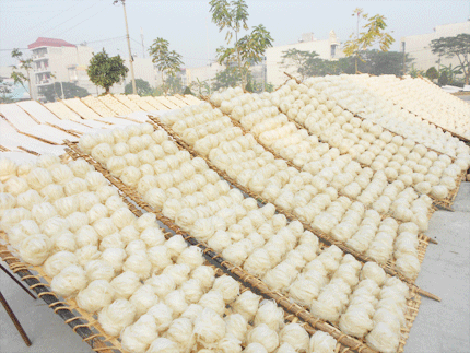 Cận cảnh làng nghề sản xuất bánh đa nổi tiếng ở Hải Dương 10