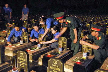 Viết cho một liệt sĩ kh&ocirc;ng qu&acirc;n 1