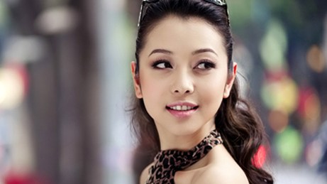 Jennifer Phạm 'thoáng' hơn Tăng Thanh Hà 1 Jennifer Phạm 'thoáng' hơn Tăng Thanh Hà 1