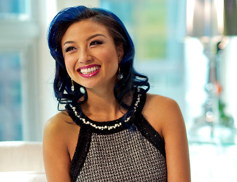 C&ocirc; g&aacute;i cao 1,66m trở th&agrave;nh Miss Universe 2012 6