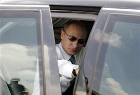 H&igrave;nh ảnh dũng m&atilde;nh của Putin chinh phục cử tri 7