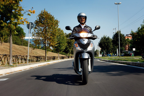 Gần 200 triệu đồng cho Honda SH150i đời cũ 1