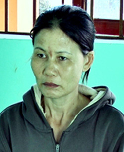 Nổi m&aacute;u ghen, "hoạn thư" cắt t&oacute;c, b&ocirc;i v&ocirc;i t&igrave;nh địch 1