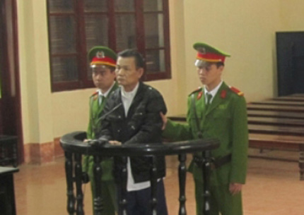 Dụ con người t&igrave;nh l&agrave;m "chuyện ấy" thay mẹ 1