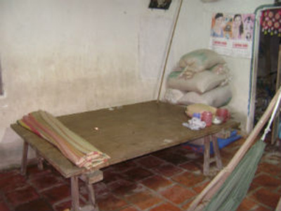 Gã nông dân cuồng dâm hiếp dâm cả bé bại não 1