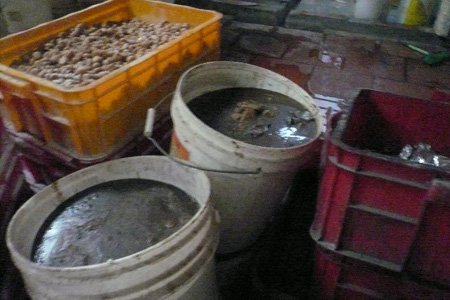 "Lò” sản xuất bánh kẹo siêu bẩn ở Hà Nội 3