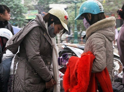 Áo ấm vỉa hè trúng đậm nhờ giá rét 7