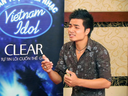 Văn Viết lột xác từ chàng trai quê thi Vietnam Idol thành "hot boy" trong The Voice 4