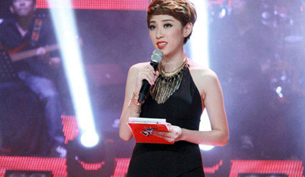 Showbiz tuần qua: MC phát ngôn gây sốc khiến dư luận dậy sóng 1