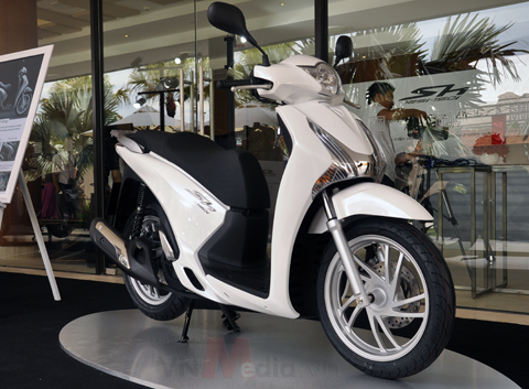 Honda SH giảm giá hơn 3 triệu 1