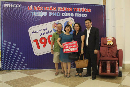 Lễ bốc thăm tr&uacute;ng thưởng &ldquo;Triệu ph&uacute; c&ugrave;ng Frico&rdquo;  7