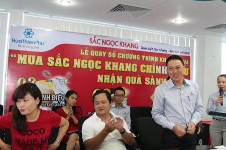 Th&aacute;ng 7 "bất thường" c&ugrave;ng Sắc Ngọc Khang 1