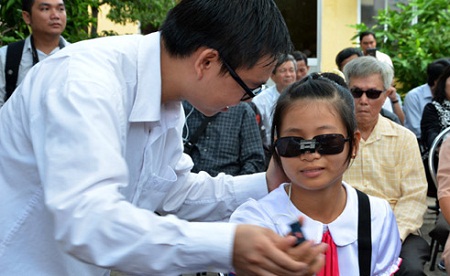 “Mắt thần” cho người khiếm thị 1