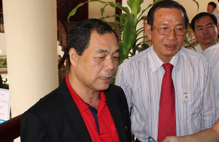 7 doanh nh&acirc;n "đ&igrave;nh đ&aacute;m" nhất năm 2012 3