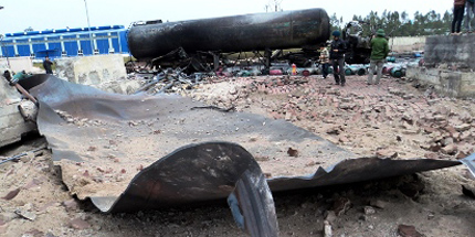 Nghi vấn sử dụng điện thoại g&acirc;y ra vụ nổ tại KCN Khai Sơn 2