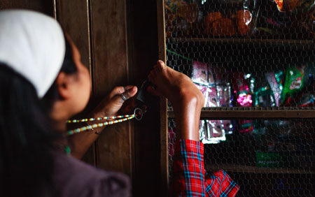 X&oacute;t xa trước nỗi đau da cam ở A Lưới 5