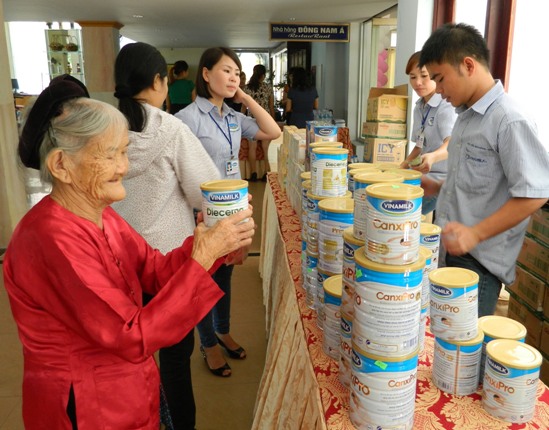 Vinamik chăm sóc sức khỏe cho người cao tuổi Nghệ An, Thanh Hóa 3