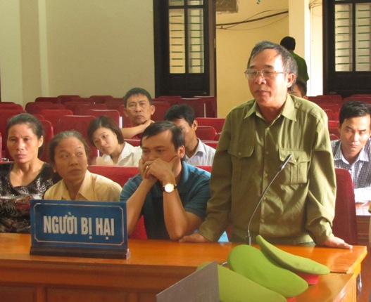 Nghệ An: Chiêu lừa hoàn hảo của nữ cán bộ “rởm” 2