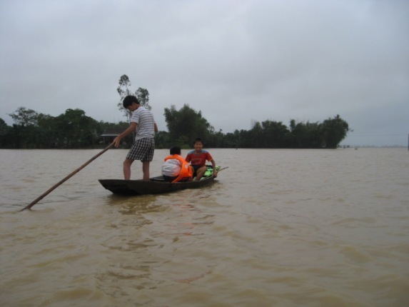 Nghệ An: Mưa lớn gây lụt ở nhiều huyện 2