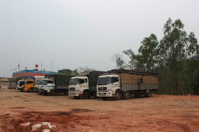 Vẫn c&ograve;n nhiều chi&ecirc;u &ldquo;l&aacute;ch&rdquo; trạm c&acirc;n tr&ecirc;n quốc lộ 1A 2