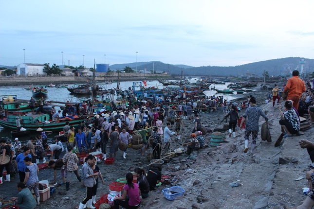 Cửa L&ograve; - Ng&agrave;y ấy, b&acirc;y giờ (3)  4