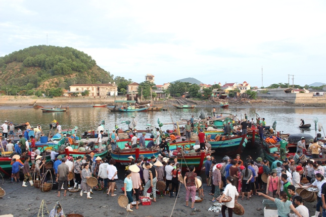 Cửa L&ograve; - Ng&agrave;y ấy, b&acirc;y giờ (3)  9