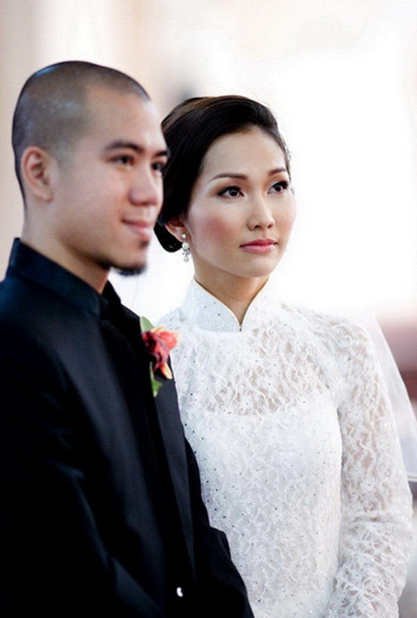Kim Hiền và DJ Hoàng Phong cưới nhau sau 6 năm yêu nhau
