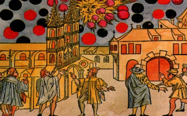 
Một bức tranh trên gỗ do nhà điêu khắc Hans Glaser thực hiện năm 1566 đã miêu tả một cuộc chiến ác liệt giữa các đĩa bay trên bầu trời Nuremberg, Đức ngày 4/4/1561. Đây được coi là trường hợp có nhiều người cùng lúc nhìn thấy UFO đầu tiên trong lịch sử.
