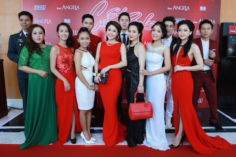 B&eacute; Thi&ecirc;n Nh&acirc;m hiện l&agrave; học tr&ograve; của Đ&agrave;m Vĩnh Hưng. Mr Đ&agrave;m cho hay anh đ&atilde; đổi nghệ danh từ Thi&ecirc;n Nh&acirc;m th&agrave;nh Thi&ecirc;n Vũ để kh&ocirc;ng bị nhầm lẫn với t&ecirc;n của Qu&aacute;n qu&acirc;n c&ugrave;ng cuộc thi l&agrave; Thiện Nh&acirc;n.