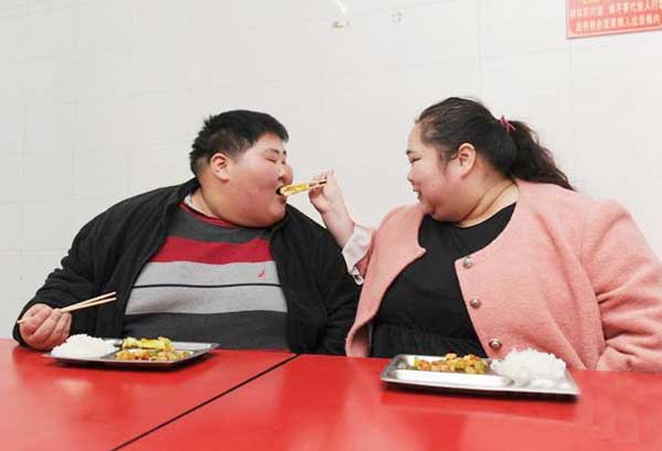 Lin Yue v&agrave; Deng Yang kết h&ocirc;n 5 năm nhưng chưa c&oacute; con. Ảnh:&nbsp;CEN