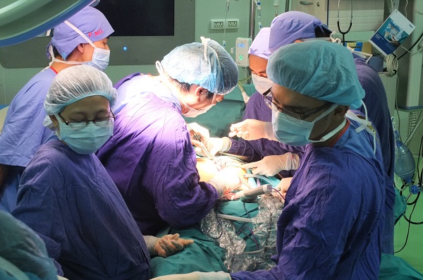 
Phẫu thuật nội soi tại BVĐK  Yên Minh, Hà Giang.
