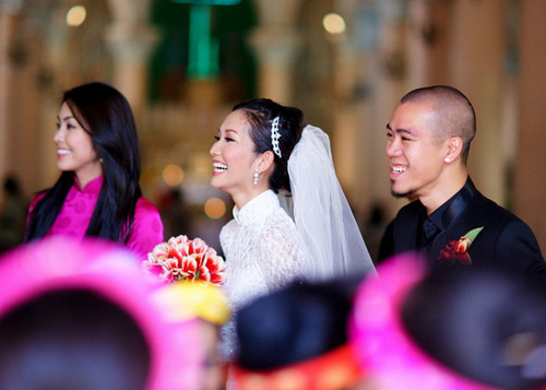 Đám cưới của cô không thể thiếu người bạn thân Tăng Thanh Hà